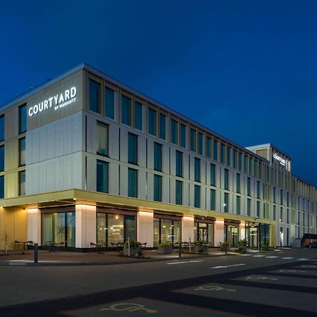 คอร์ตยาร์ด บาย แมริออท อินเวอร์เนส แอร์พอร์ต Hotel ภายนอก รูปภาพ